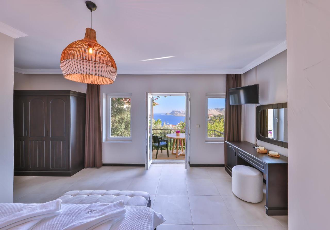 Hill House Adult Only 4*