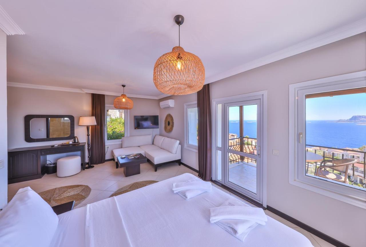 Hill House Adult Only 4*